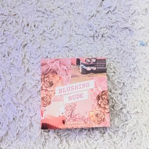 eyeshadow makeup pallet